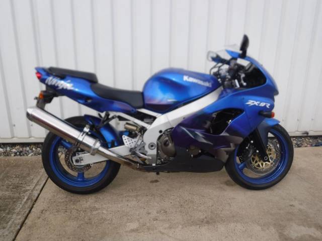 Kawasaki ZX-9R ZX900-C2 Super Sports Petrol Blue